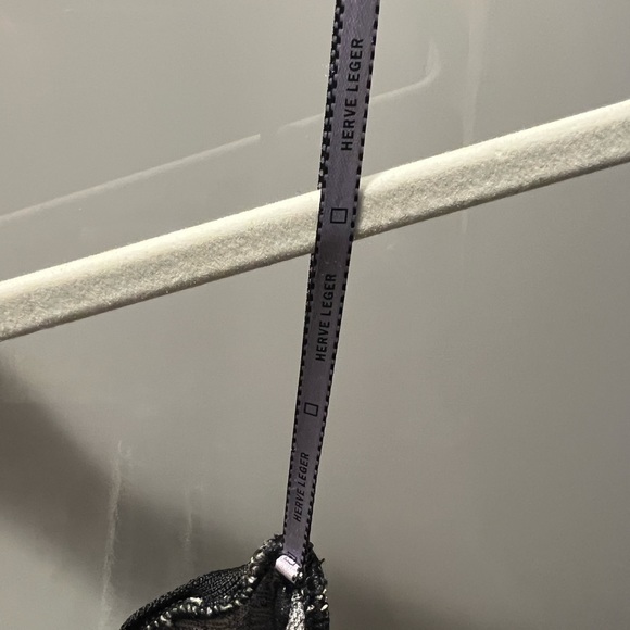 Herve Leger dress - Picture 6 of 7